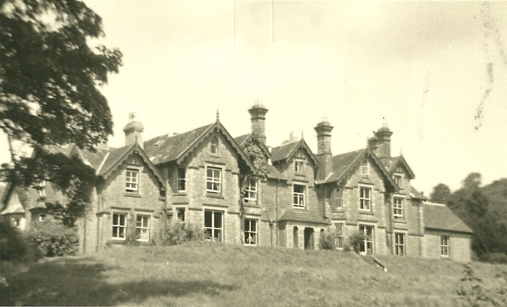 1954 house full shot
